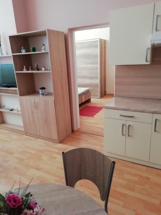 Apartman Lux Пряшів Екстер'єр фото
